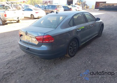 2015 Volkswagen Passat 1.8T Wolfsburg Edition from USA, damaged, VIN 1VWAT7A35FC025980